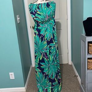 Lilly Pulitzer Off the shoulder Maxi dress size L